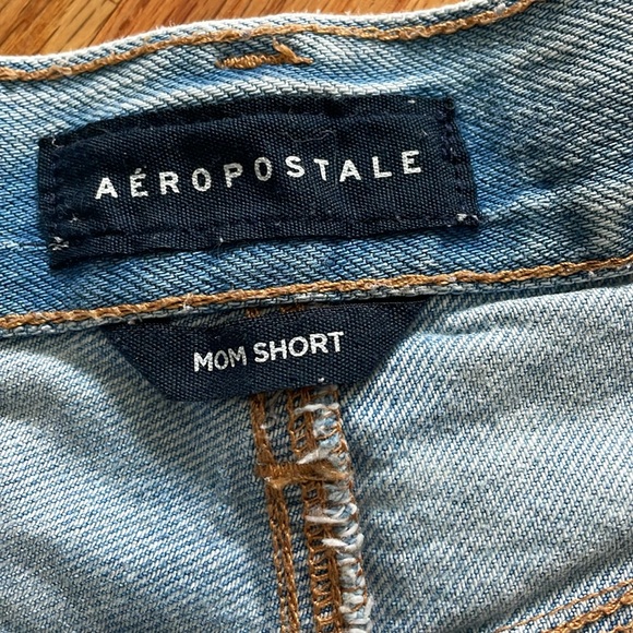 Aeropostale Mom Short - Picture 3 of 4